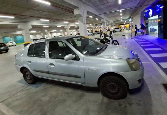 RENAULT CLIO 1.0 AUTHENTIQUE 16V HI-FLEX 4P MANUAL